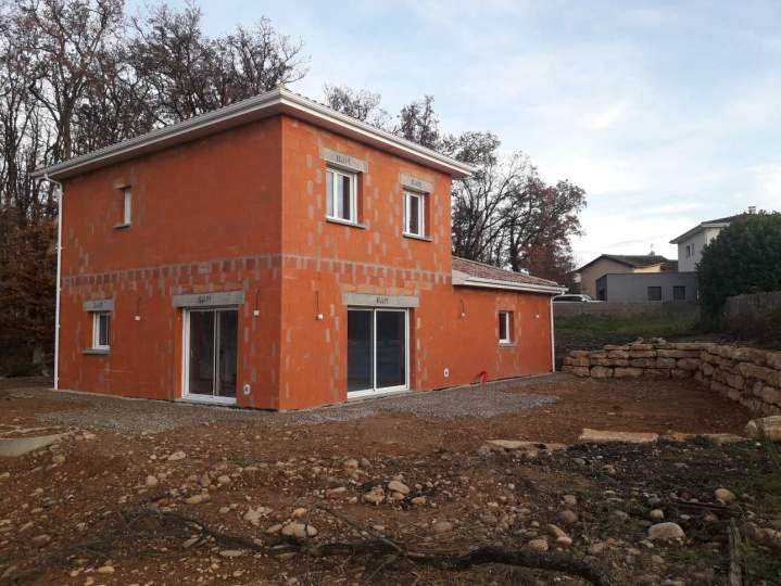 Construction de maisons en brique au Péage-de-Roussillon